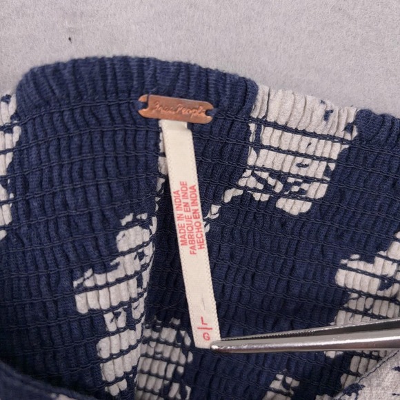 Free People Susie Printed Top Womens Large Blue Floral Wrap Cami Smocked Peplum - Picture 5 of 15